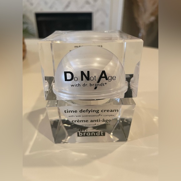 NIB Dr. Brandt DNA Time Defying Cream - Picture 3 of 7